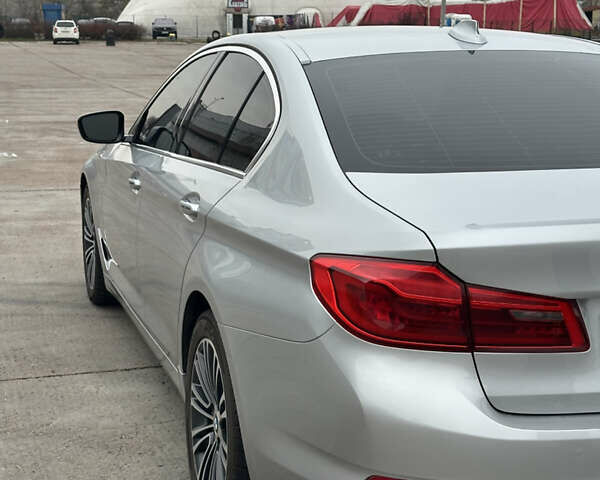 Сірий БМВ 5 Серія, об'ємом двигуна 2 л та пробігом 206 тис. км за 24000 $, фото 20 на Automoto.ua