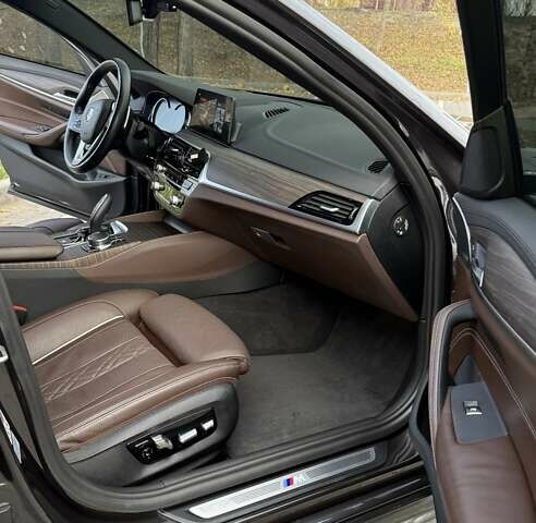 Сірий БМВ 5 Серія, об'ємом двигуна 2 л та пробігом 55 тис. км за 31200 $, фото 32 на Automoto.ua