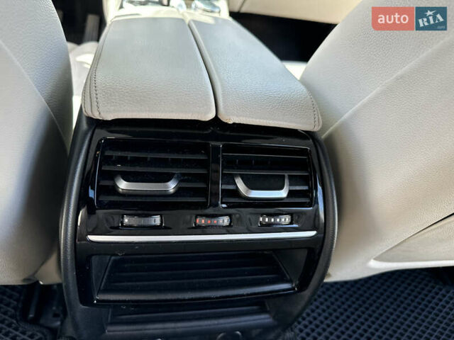 Серый БМВ 5 Серия, объемом двигателя 2 л и пробегом 100 тыс. км за 27500 $, фото 35 на Automoto.ua