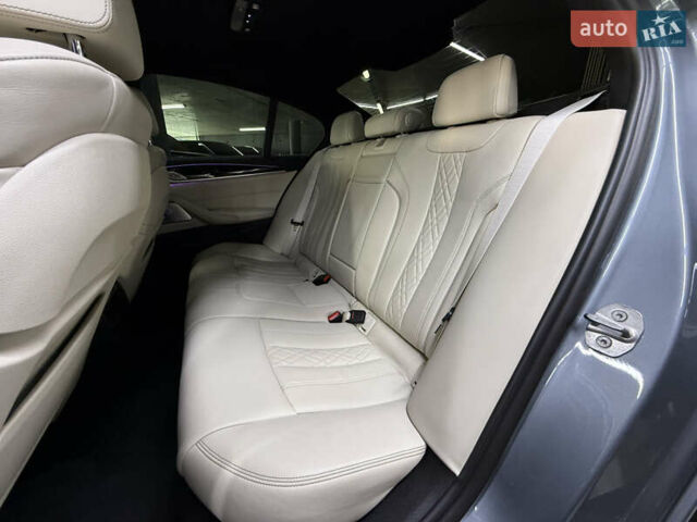 Сірий БМВ 5 Серія, об'ємом двигуна 4.39 л та пробігом 102 тис. км за 35900 $, фото 21 на Automoto.ua