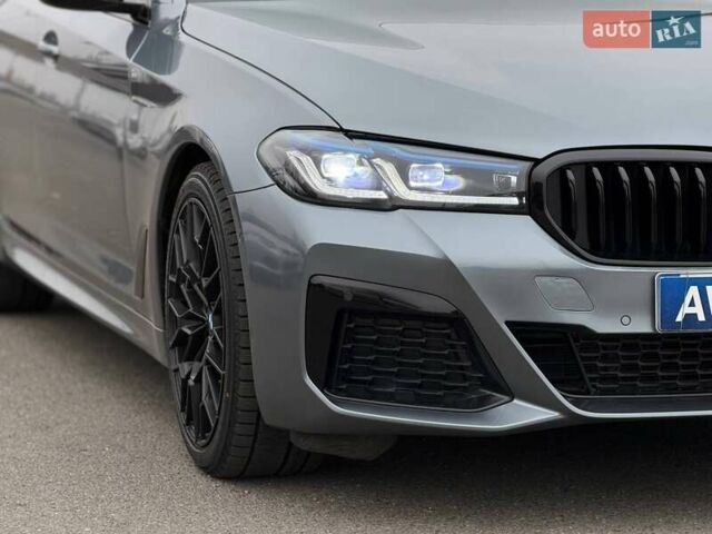 Серый БМВ 5 Серия, объемом двигателя 2 л и пробегом 127 тыс. км за 27000 $, фото 10 на Automoto.ua