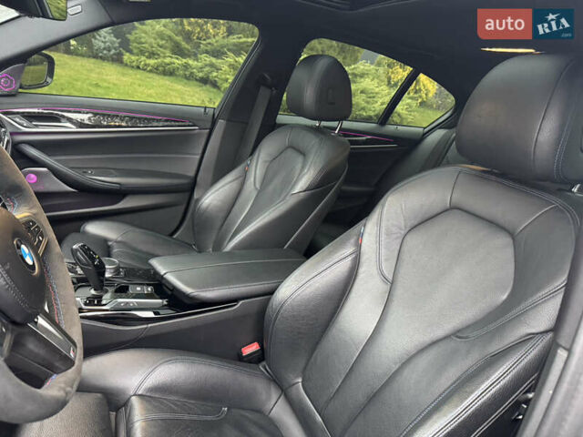 Серый БМВ 5 Серия, объемом двигателя 3 л и пробегом 120 тыс. км за 34900 $, фото 13 на Automoto.ua