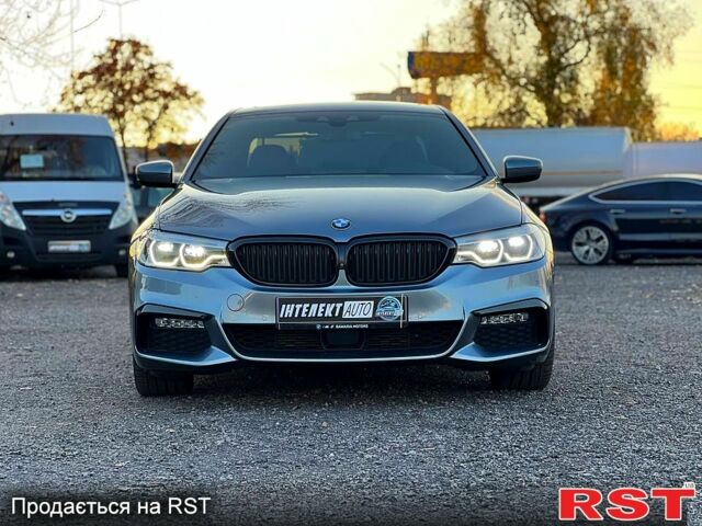 Серый БМВ 5 Серия, объемом двигателя 3 л и пробегом 195 тыс. км за 34700 $, фото 3 на Automoto.ua