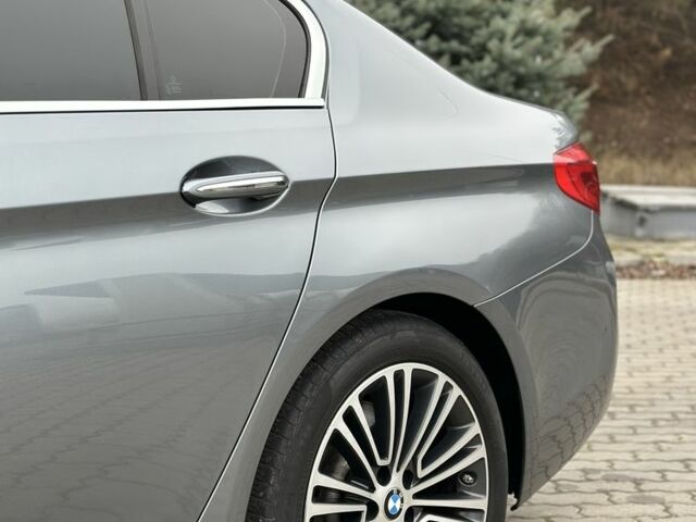 Сірий БМВ 5 Серія, об'ємом двигуна 3 л та пробігом 133 тис. км за 31700 $, фото 9 на Automoto.ua