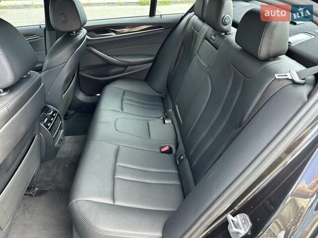 Сірий БМВ 5 Серія, об'ємом двигуна 2 л та пробігом 94 тис. км за 28999 $, фото 33 на Automoto.ua