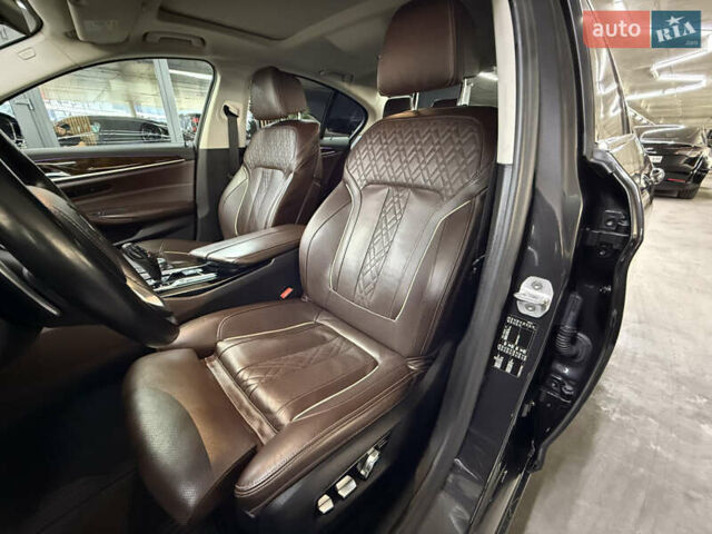 Сірий БМВ 5 Серія, об'ємом двигуна 2.99 л та пробігом 164 тис. км за 38900 $, фото 16 на Automoto.ua