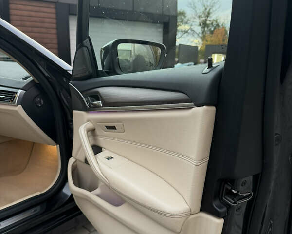 Сірий БМВ 5 Серія, об'ємом двигуна 2 л та пробігом 162 тис. км за 28999 $, фото 32 на Automoto.ua