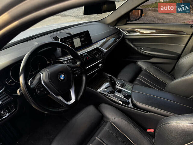 Серый БМВ 5 Серия, объемом двигателя 2 л и пробегом 124 тыс. км за 26400 $, фото 14 на Automoto.ua