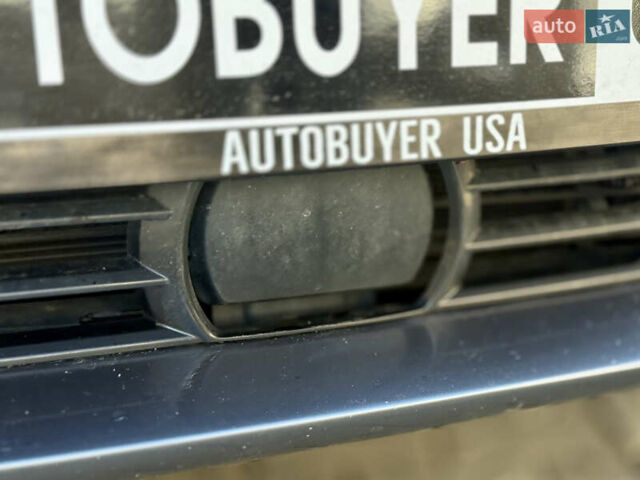 Серый БМВ 5 Серия, объемом двигателя 3 л и пробегом 93 тыс. км за 33500 $, фото 5 на Automoto.ua