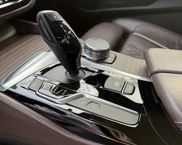 Сірий БМВ 5 Серія, об'ємом двигуна 2 л та пробігом 55 тис. км за 31200 $, фото 15 на Automoto.ua