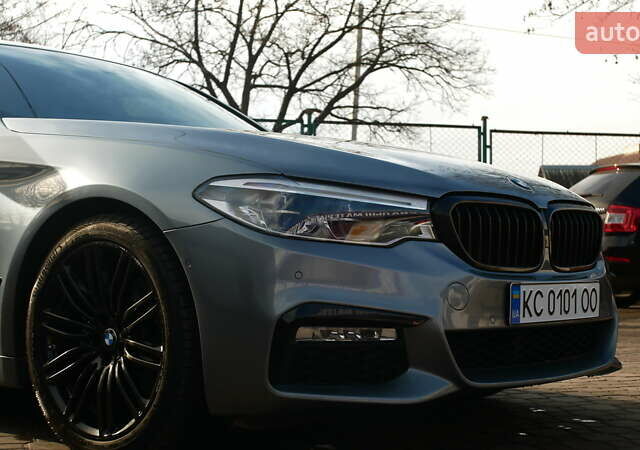 Серый БМВ 5 Серия, объемом двигателя 2 л и пробегом 181 тыс. км за 25900 $, фото 1 на Automoto.ua