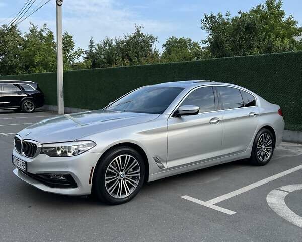 Сірий БМВ 5 Серія, об'ємом двигуна 2 л та пробігом 100 тис. км за 28500 $, фото 15 на Automoto.ua