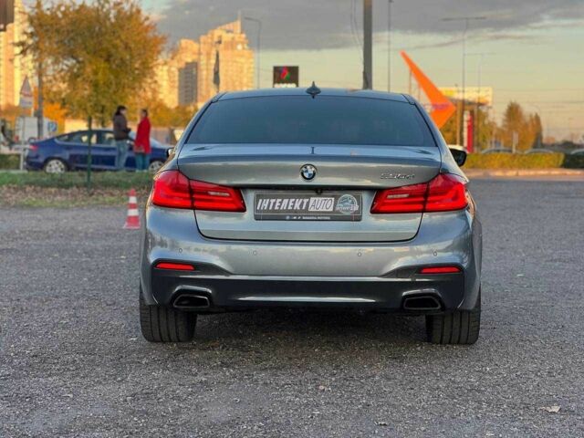 БМВ 5 Серия 2017 в Киеве на Automoto.ua Серый БМВ 5 Серия, объемом двигателя 3 л и пробегом 195 тыс. км за 24700 $, фото 7 на Automoto.ua