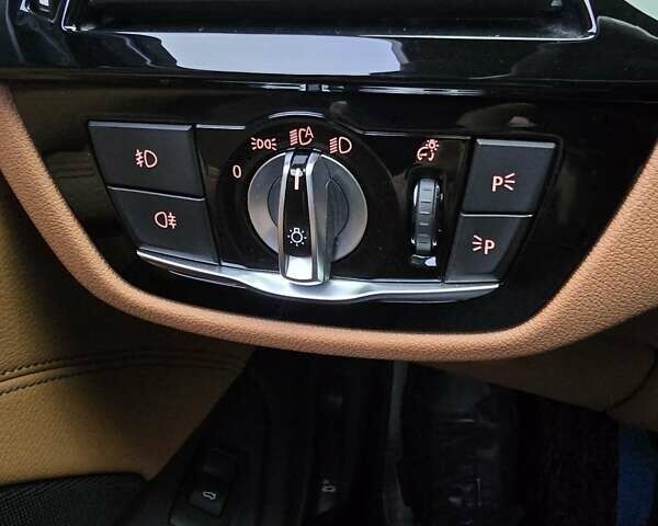 Серый БМВ 5 Серия, объемом двигателя 2 л и пробегом 128 тыс. км за 29990 $, фото 18 на Automoto.ua