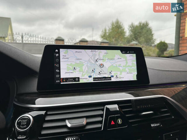 Сірий БМВ 5 Серія, об'ємом двигуна 3 л та пробігом 165 тис. км за 33000 $, фото 25 на Automoto.ua