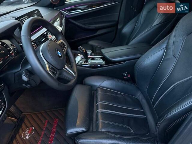 Сірий БМВ 5 Серія, об'ємом двигуна 2 л та пробігом 92 тис. км за 28500 $, фото 11 на Automoto.ua