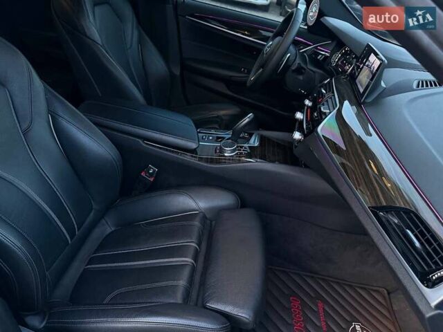 Сірий БМВ 5 Серія, об'ємом двигуна 2 л та пробігом 92 тис. км за 28500 $, фото 19 на Automoto.ua