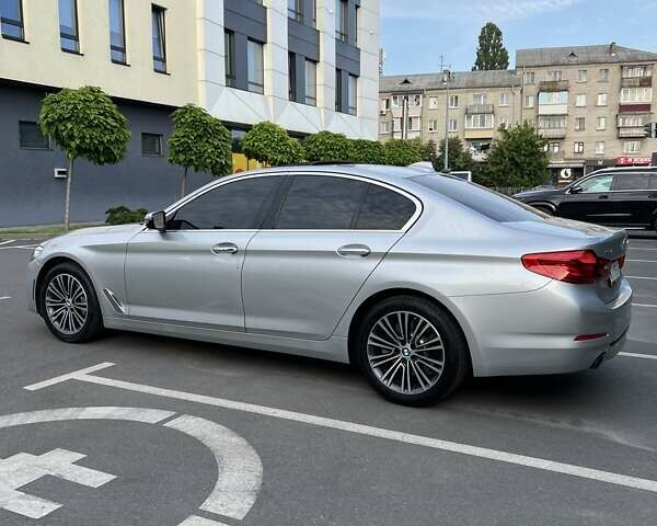 Сірий БМВ 5 Серія, об'ємом двигуна 2 л та пробігом 100 тис. км за 28500 $, фото 12 на Automoto.ua