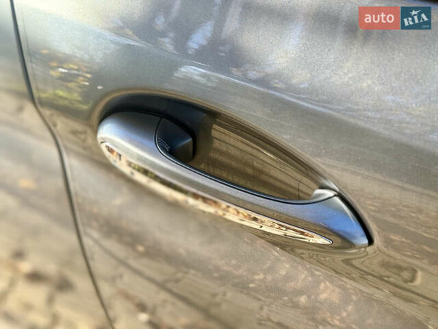 Серый БМВ 5 Серия, объемом двигателя 3 л и пробегом 93 тыс. км за 33500 $, фото 8 на Automoto.ua