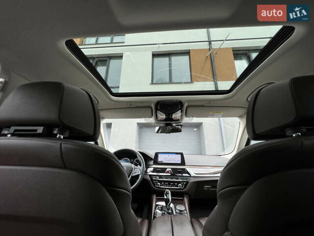 Сірий БМВ 5 Серія, об'ємом двигуна 2.99 л та пробігом 208 тис. км за 37900 $, фото 36 на Automoto.ua