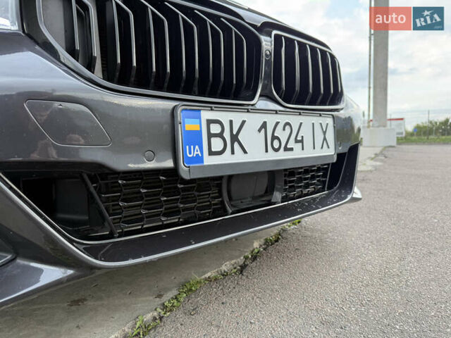 Серый БМВ 5 Серия, объемом двигателя 2 л и пробегом 149 тыс. км за 27800 $, фото 9 на Automoto.ua