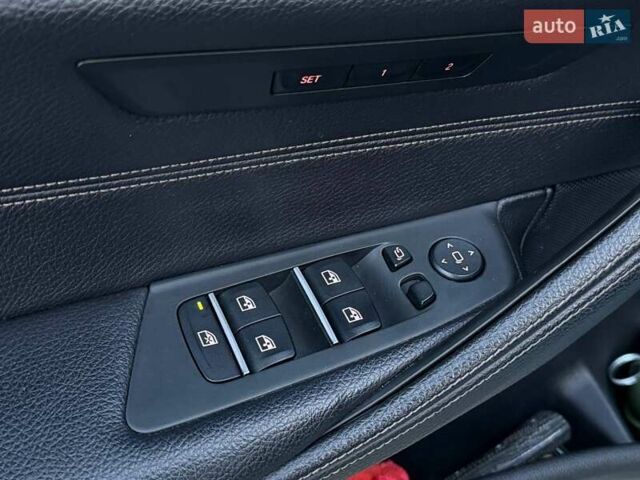 Сірий БМВ 5 Серія, об'ємом двигуна 2 л та пробігом 92 тис. км за 28500 $, фото 36 на Automoto.ua