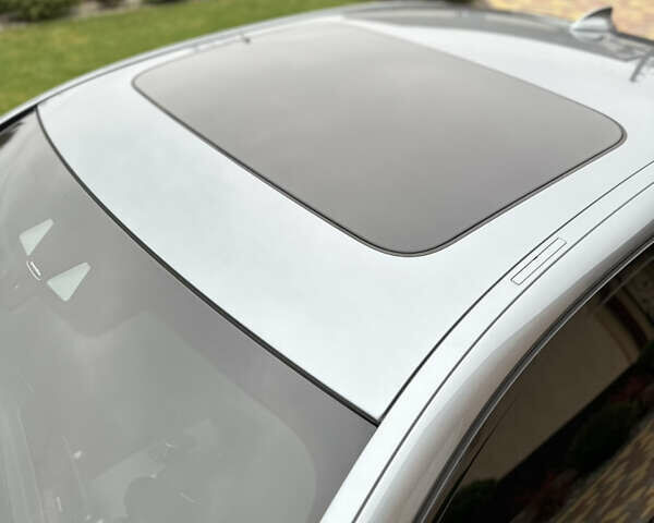 Сірий БМВ 5 Серія, об'ємом двигуна 2 л та пробігом 180 тис. км за 25999 $, фото 11 на Automoto.ua