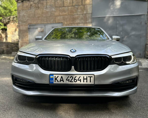 Серый БМВ 5 Серия, объемом двигателя 2 л и пробегом 110 тыс. км за 30000 $, фото 8 на Automoto.ua