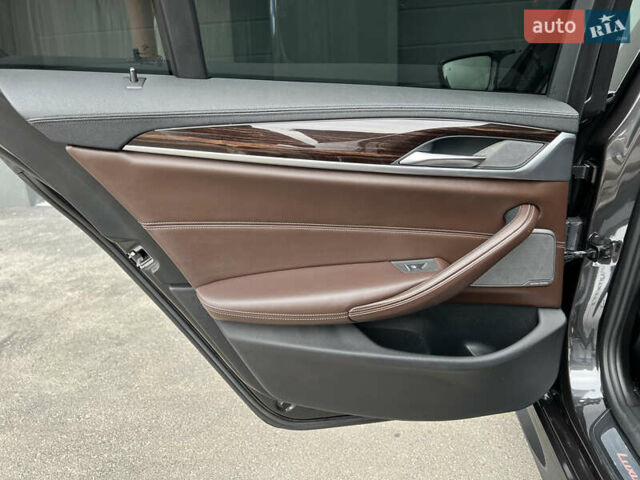 Сірий БМВ 5 Серія, об'ємом двигуна 2.99 л та пробігом 208 тис. км за 37900 $, фото 20 на Automoto.ua