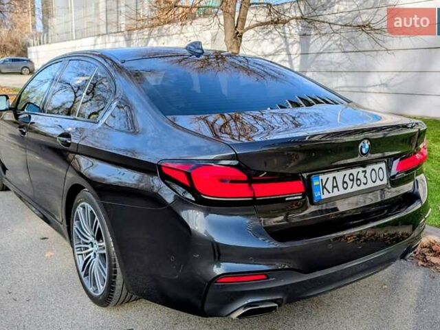 Серый БМВ 5 Серия, объемом двигателя 3 л и пробегом 139 тыс. км за 36600 $, фото 5 на Automoto.ua