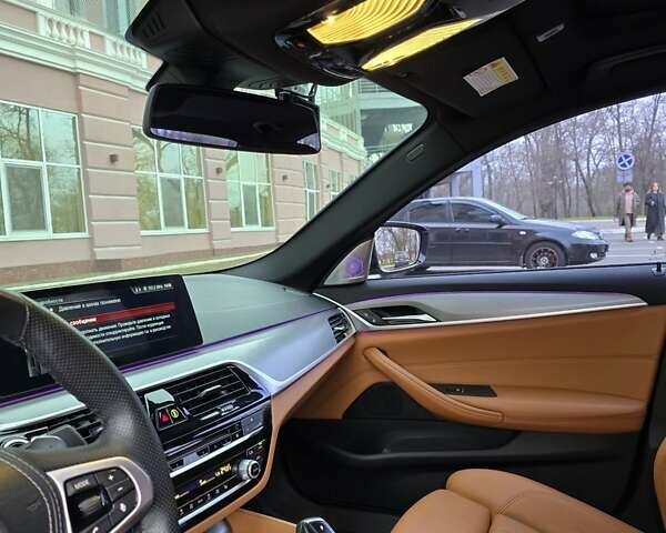 Серый БМВ 5 Серия, объемом двигателя 2 л и пробегом 128 тыс. км за 29990 $, фото 16 на Automoto.ua