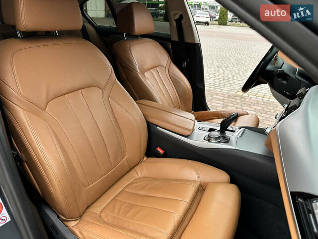 Сірий БМВ 5 Серія, об'ємом двигуна 2 л та пробігом 234 тис. км за 24999 $, фото 27 на Automoto.ua