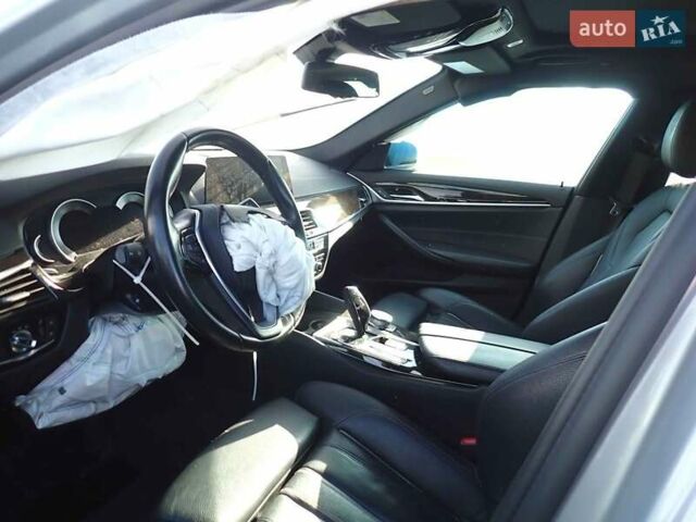 БМВ 5 Серия 2017 в Владимир-Волынский на Automoto.ua Серый БМВ 5 Серия, объемом двигателя 2 л и пробегом 99 тыс. км за 12000 $, фото 3 на Automoto.ua