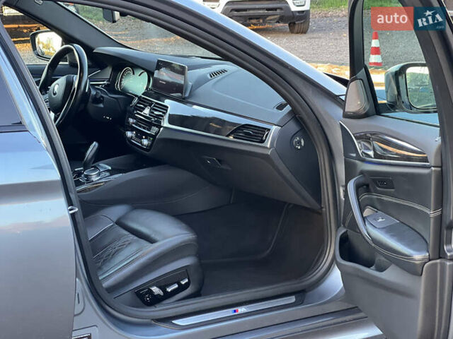 Серый БМВ 5 Серия, объемом двигателя 2.99 л и пробегом 195 тыс. км за 32300 $, фото 46 на Automoto.ua