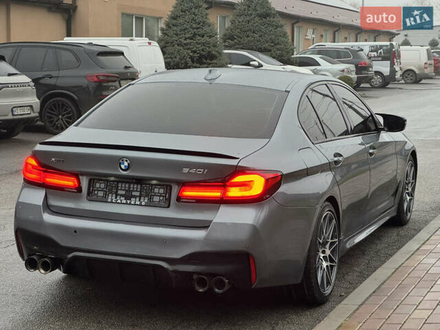 Серый БМВ 5 Серия, объемом двигателя 3 л и пробегом 120 тыс. км за 34900 $, фото 7 на Automoto.ua