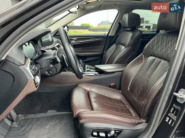 Сірий БМВ 5 Серія, об'ємом двигуна 2.99 л та пробігом 208 тис. км за 37900 $, фото 25 на Automoto.ua