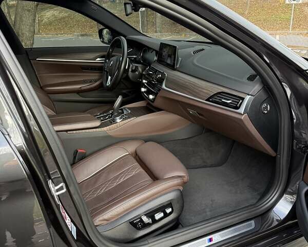 Сірий БМВ 5 Серія, об'ємом двигуна 2 л та пробігом 55 тис. км за 31200 $, фото 11 на Automoto.ua