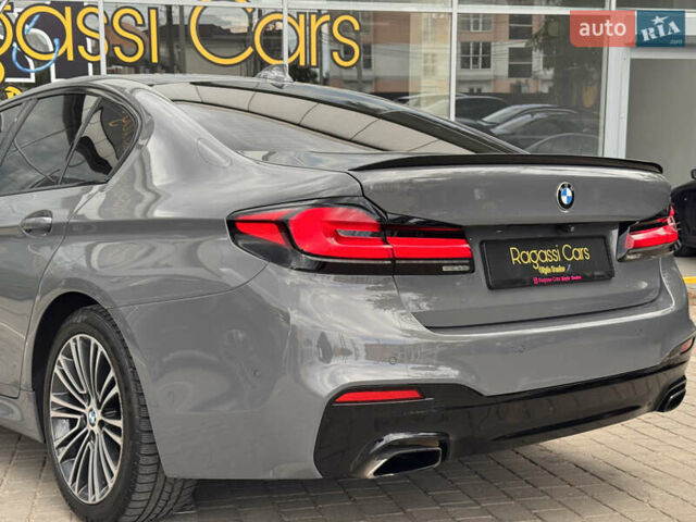 Серый БМВ 5 Серия, объемом двигателя 2 л и пробегом 135 тыс. км за 27500 $, фото 5 на Automoto.ua