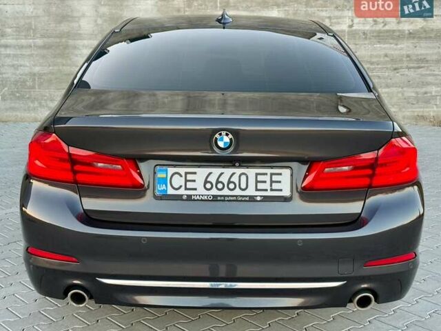 Серый БМВ 5 Серия, объемом двигателя 3 л и пробегом 254 тыс. км за 33500 $, фото 7 на Automoto.ua
