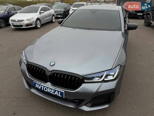 Серый БМВ 5 Серия, объемом двигателя 2 л и пробегом 127 тыс. км за 27000 $, фото 16 на Automoto.ua
