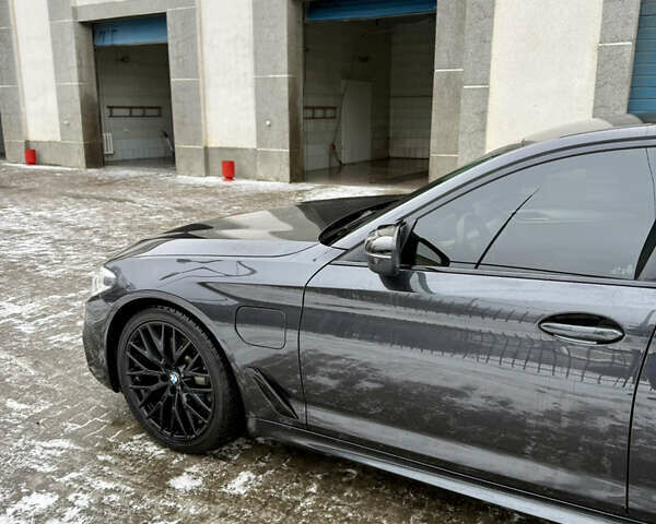 Сірий БМВ 5 Серія, об'ємом двигуна 2 л та пробігом 229 тис. км за 26500 $, фото 4 на Automoto.ua