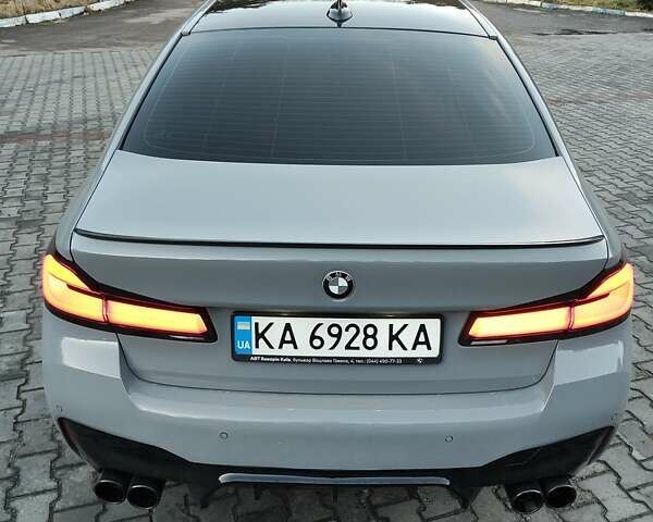Сірий БМВ 5 Серія, об'ємом двигуна 2 л та пробігом 144 тис. км за 26999 $, фото 19 на Automoto.ua