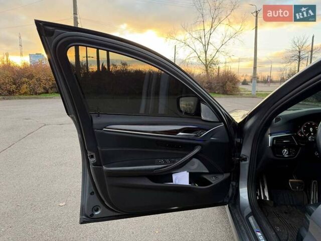 Серый БМВ 5 Серия, объемом двигателя 4.39 л и пробегом 149 тыс. км за 36800 $, фото 37 на Automoto.ua