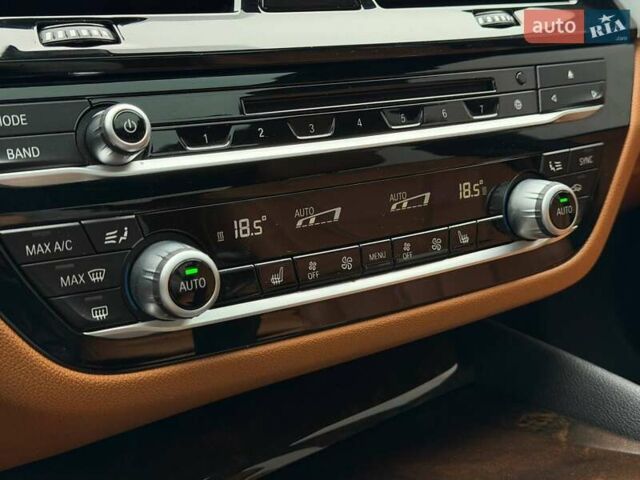 Серый БМВ 5 Серия, объемом двигателя 2 л и пробегом 127 тыс. км за 27000 $, фото 73 на Automoto.ua