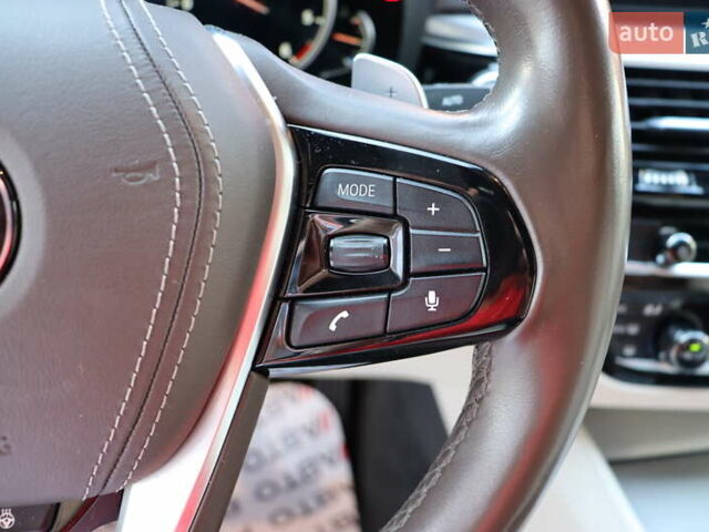 Серый БМВ 5 Серия, объемом двигателя 2.99 л и пробегом 152 тыс. км за 42900 $, фото 23 на Automoto.ua