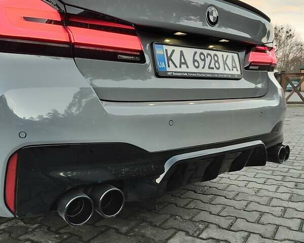 Сірий БМВ 5 Серія, об'ємом двигуна 2 л та пробігом 144 тис. км за 26999 $, фото 28 на Automoto.ua