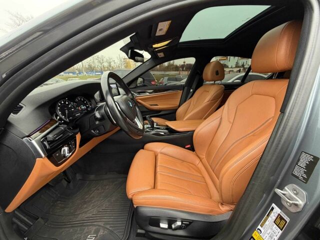 Серый БМВ 5 Серия, объемом двигателя 2 л и пробегом 127 тыс. км за 27000 $, фото 10 на Automoto.ua