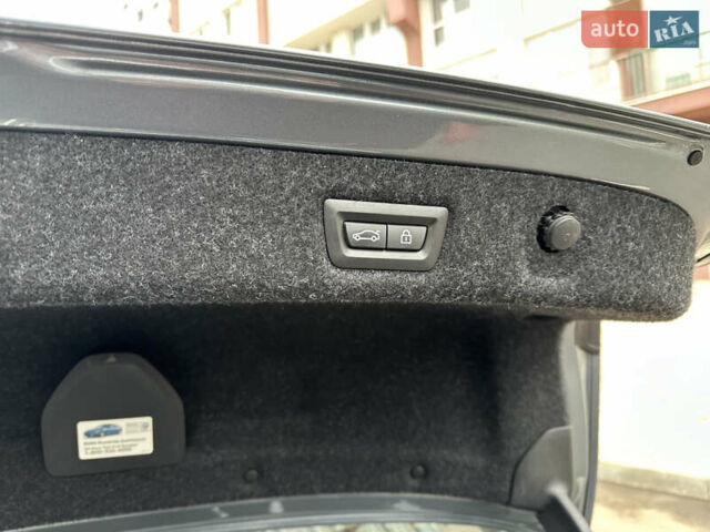 Серый БМВ 5 Серия, объемом двигателя 2 л и пробегом 86 тыс. км за 29900 $, фото 25 на Automoto.ua