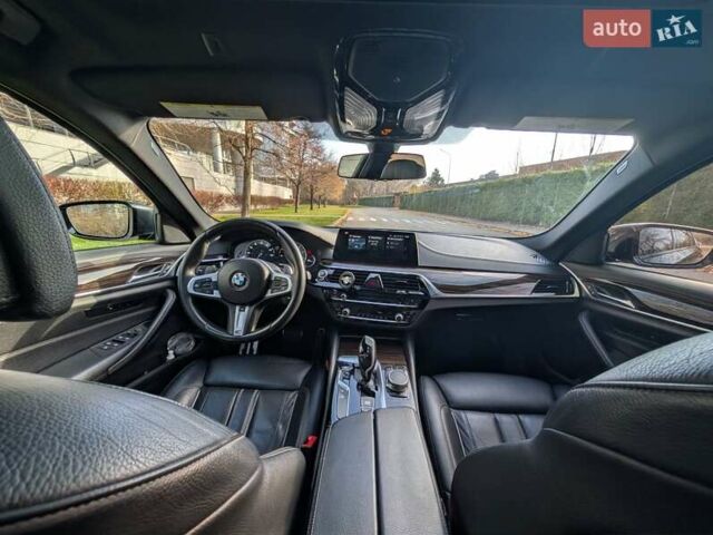 Серый БМВ 5 Серия, объемом двигателя 3 л и пробегом 139 тыс. км за 36600 $, фото 14 на Automoto.ua