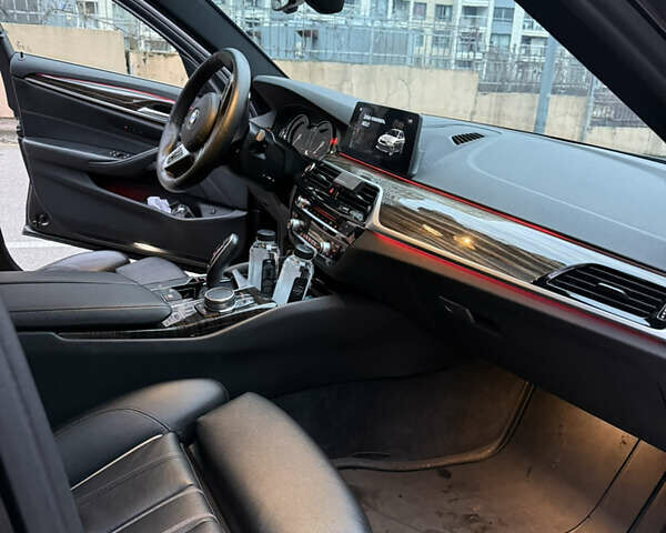 Сірий БМВ 5 Серія, об'ємом двигуна 3 л та пробігом 130 тис. км за 34999 $, фото 10 на Automoto.ua